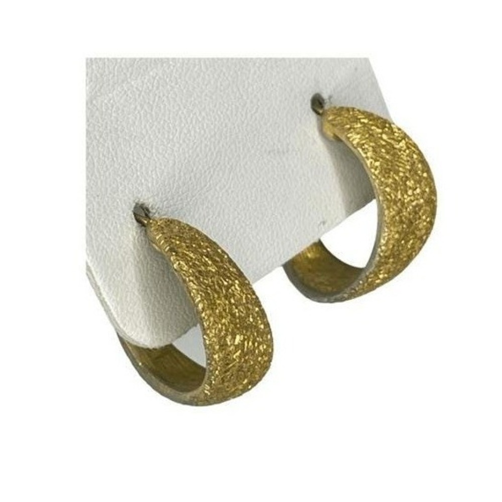 Vintage 70s Goldette Hoop Earrings Brushed Gold Tone Metal Huggie Pierced